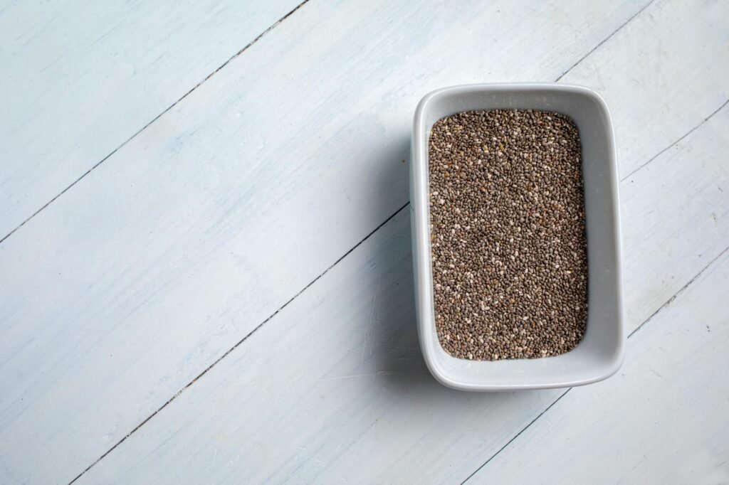 Chia Pudding com Leite de Coco: A Receita Perfeita para um Café da Manhã Saudável e Delicioso — receita de chia pudding com l